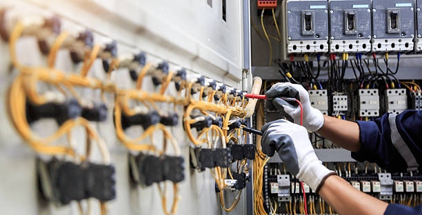 Professional Electrician technician working in New Rochelle, NY